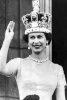 Queen Elizabeth II. Buckingham Palace nach der Krönung (1953) Variante 1